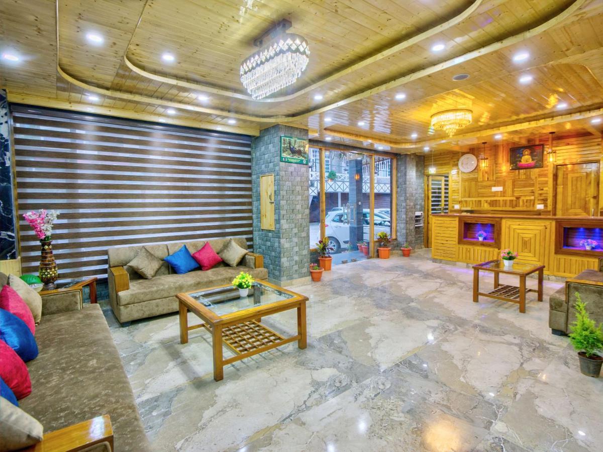 Hotel Swastik Grand Manali Exterior foto