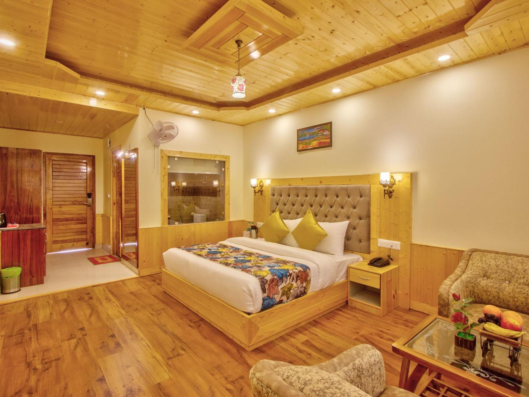 Hotel Swastik Grand Manali Exterior foto